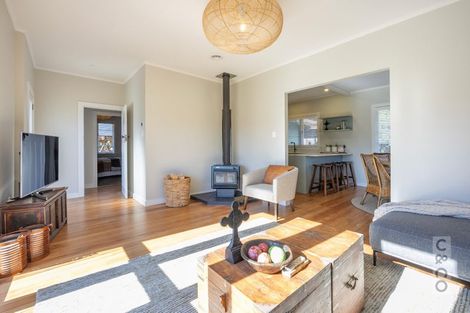 Photo of property in 29 Cambridge Road, Riverhead, 0820