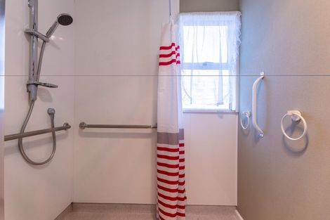 Photo of property in 18a Tennyson Street, Dannevirke, 4930