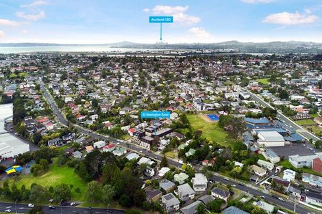 Photo of property in 7/52 Newington Road, Henderson, Auckland, 0612