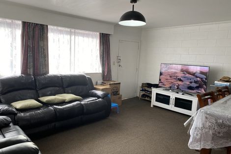 Photo of property in 6/10 Rawson Street, Tawa, Wellington, 5028