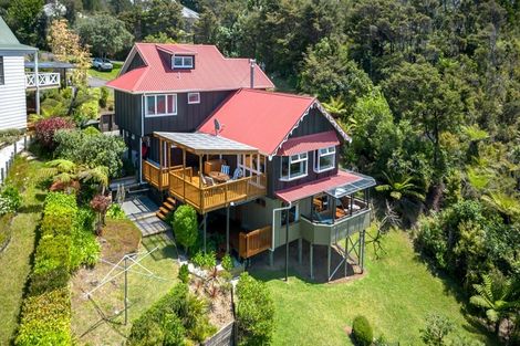 Photo of property in 2 Hinemoa Terrace, Tairua, 3508