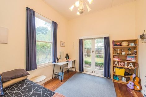 Photo of property in 4 Fife Street, Durie Hill, Whanganui, 4500