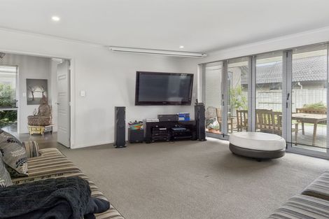 Photo of property in 85 Doncaster Drive, Papamoa Beach, Papamoa, 3118