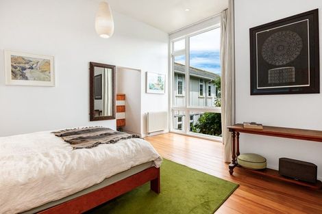 Photo of property in 17 Dover Street, Island Bay, Wellington, 6023