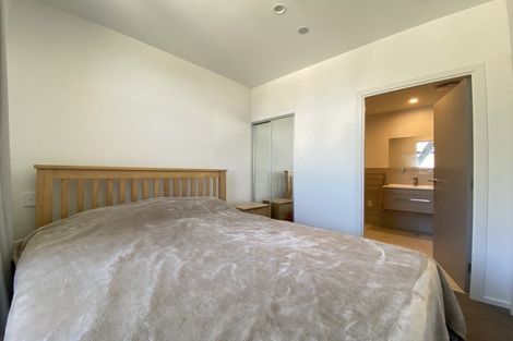 Photo of property in Wyndham Gardens Apartments, 30 Red Oaks Drive, Frankton, Queenstown, 9300