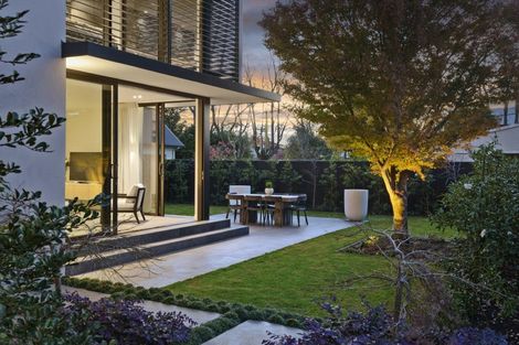 Photo of property in 3a Ngahere Street, Fendalton, Christchurch, 8041