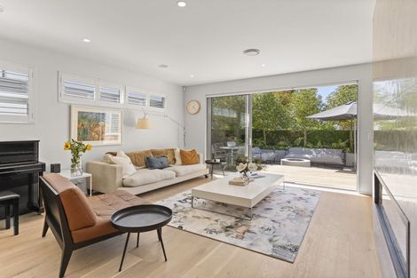 Photo of property in 49b Mcdougall Avenue, St Albans, Christchurch, 8014