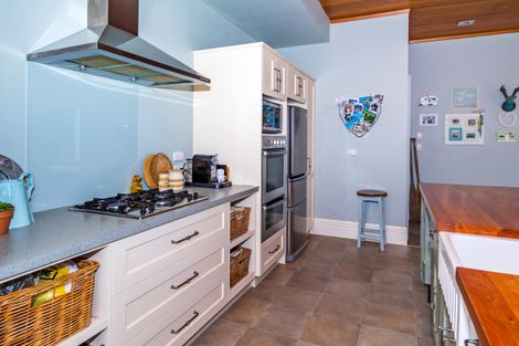 Photo of property in 1 Nelson Terrace, Seaview, Timaru, 7910