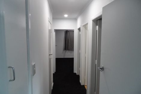 Photo of property in 12 Wilson Place, Papakura, 2110