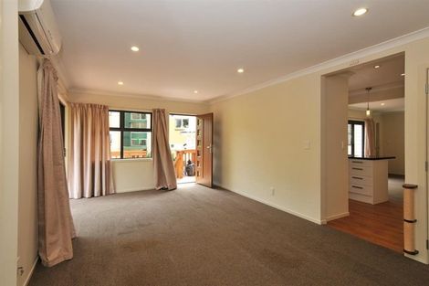 Photo of property in 163 Glenmore Street, Kelburn, Wellington, 6012