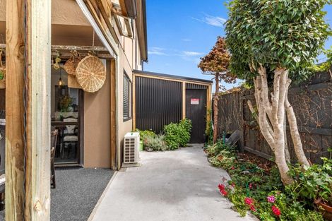 Photo of property in 19 Dahlia Street, Palmerston North, 4410