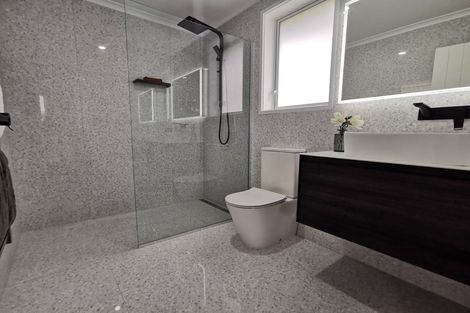 Photo of property in 12 Clendon Court, Pokeno, 2402