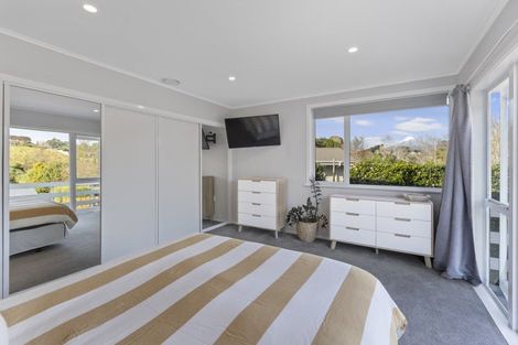 Photo of property in 5 Heaphy Street, Westown, New Plymouth, 4310