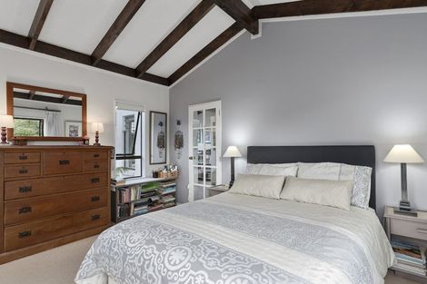 Photo of property in 1/6 Bronwyn Place, Torbay, Auckland, 0630