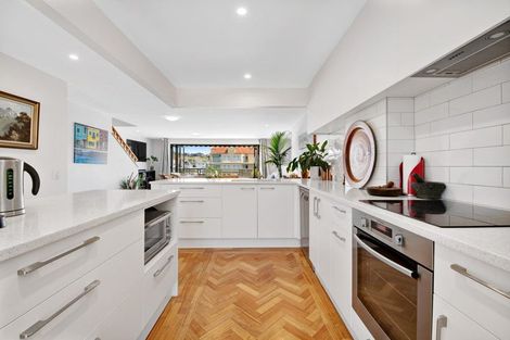 Photo of property in 96 Harbour Village Drive, Gulf Harbour, Whangaparaoa, 0930