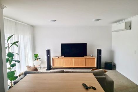 Photo of property in 13/18 Titoki Street, Te Atatu Peninsula, Auckland, 0610