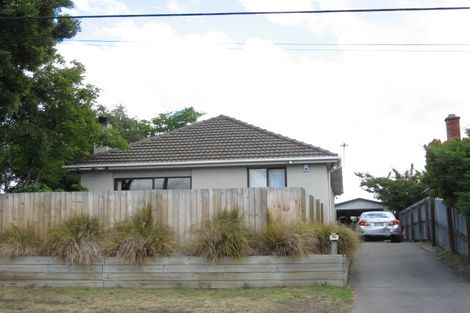 Photo of property in 482 Linwood Avenue, Woolston, Christchurch, 8062