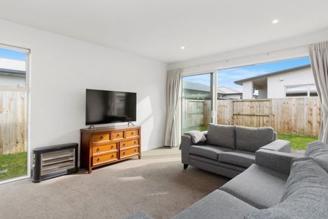 Photo of property in 59 Saint Pauls Drive, Brookfield, Tauranga, 3110