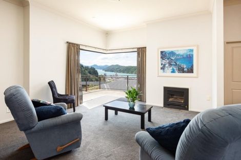 Photo of property in 24 Harbour View Heights, Picton, 7220