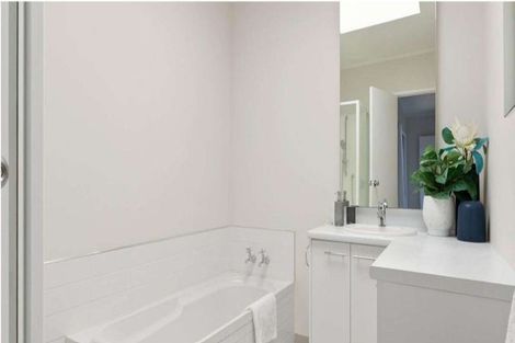 Photo of property in 1/35 Vivian Wilson Drive, Eastern Beach, Auckland, 2012