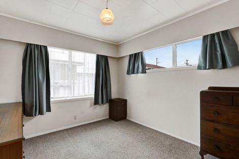 Photo of property in 2/6 Webster Street, Westown, New Plymouth, 4310