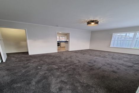 Photo of property in 1/27 Sydney Street, Hauraki, Auckland, 0622
