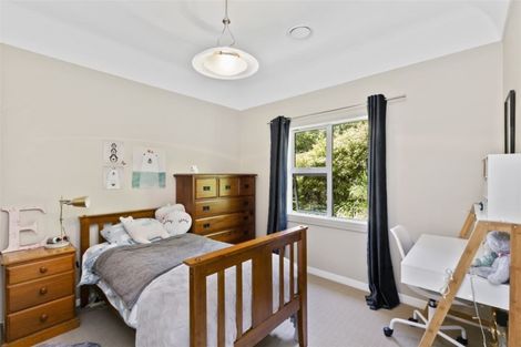 Photo of property in 4 Ardross Avenue, Khandallah, Wellington, 6035