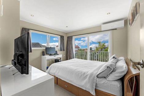 Photo of property in 3/28 Bramley Drive, Farm Cove, Auckland, 2012