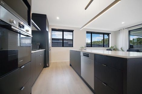 Photo of property in 4 Orawahi Road, Glenbrook, 2681