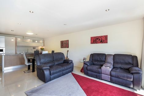 Photo of property in 1/15 Napier Road, Hilltop, Taupo, 3330