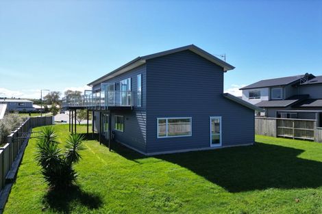 Photo of property in 68 Huka Heights Drive, Rangatira Park, Taupo, 3330