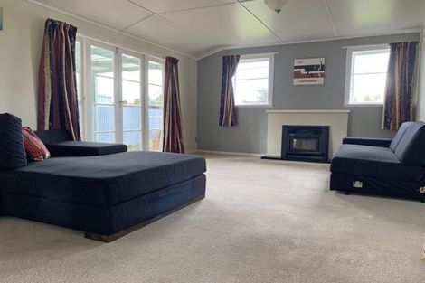 Photo of property in 1 Mcgreevy Street, Waipawa, 4210