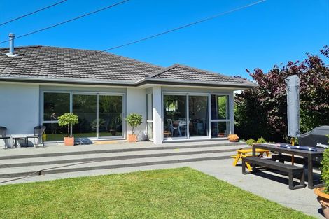 Photo of property in 2 Plynlimon Road, Fendalton, Christchurch, 8052