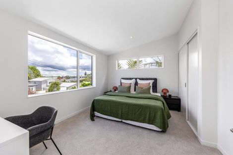 Photo of property in 1c Maranui Avenue, Point Chevalier, Auckland, 1022