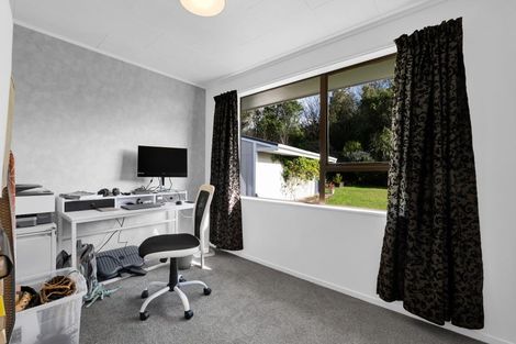 Photo of property in 5 Ngahere Street, Inglewood, 4330