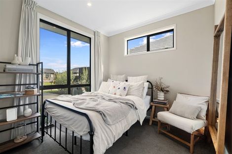 Photo of property in 8 Kaiora Drive, Papamoa Beach, Papamoa, 3118