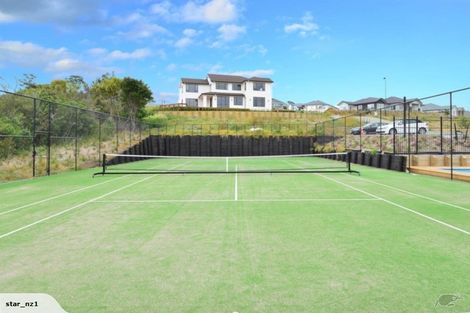 Photo of property in 18 Discovery Drive, Gulf Harbour, Whangaparaoa, 0930