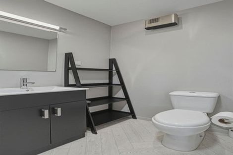 Photo of property in 43 Bradshaw Street, South Dunedin, Dunedin, 9012