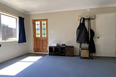 Photo of property in 46 Dixon Road, Fitzroy, Hamilton, 3206