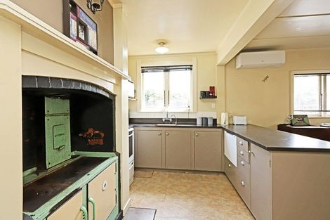 Photo of property in 621 Avenue Road West, Saint Leonards, Hastings, 4120