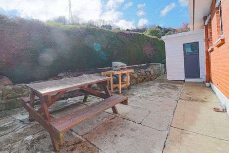 Photo of property in 38 Lindsay Road, Caversham, Dunedin, 9011