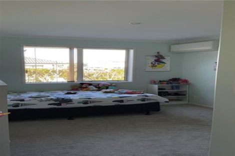 Photo of property in 4 Alloway Street, Westgate, Auckland, 0614