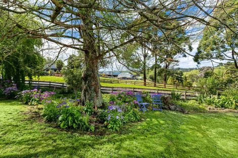 Photo of property in 32 Jeffs Road, Dairy Flat, Albany, 0794