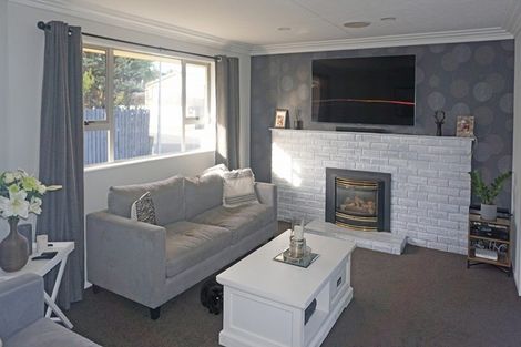 Photo of property in 6 Milford Street, Heidelberg, Invercargill, 9812