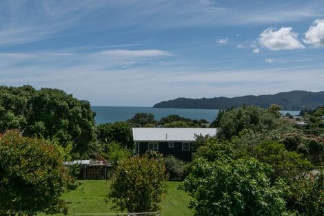 Photo of property in 8 Berghan Road, Coopers Beach, 0420
