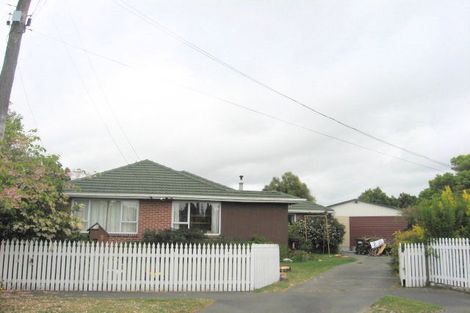 Photo of property in 5 Kingston Place, Bishopdale, Christchurch, 8053
