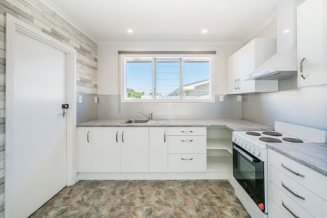 Photo of property in 12a Callender Terrace, Paraparaumu Beach, Paraparaumu, 5032