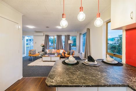 Photo of property in 302 Swanson Road, Henderson, Auckland, 0610