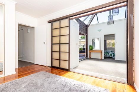 Photo of property in 8 Marian Drive, Inner Kaiti, Gisborne, 4010