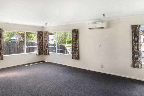 Photo of property in 5 Memphis Grove, Totara Park, Upper Hutt, 5018